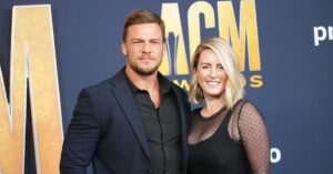 Vickie Ritchson: Inspiring Teacher & Alan Ritchson’s Mom